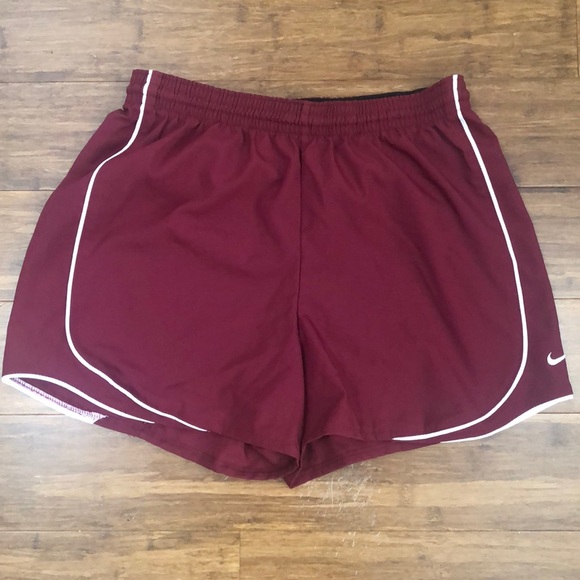 Nike Pants - Nike women DriFit shorts